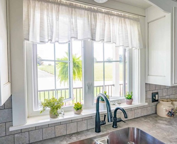 provia vinyl window installed by window contractors in Ohio